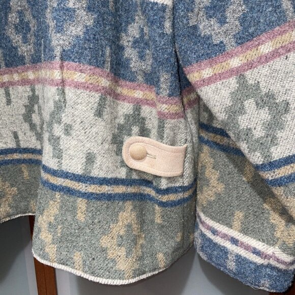 Vintage The Woolrich Woman’s Wool Southwestern Aztec Navajo Jacket Coat Size L - Picture 6 of 10